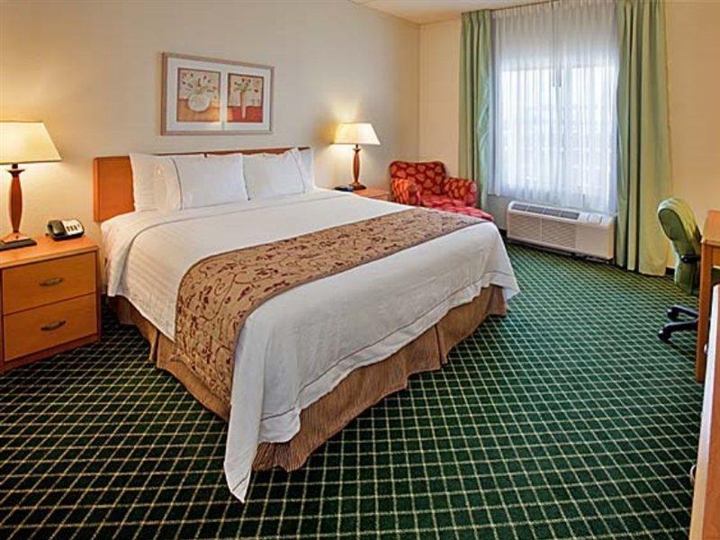 Fairfield Inn & Suites By Marriott San Antonio Airport/North Star Mall Esterno foto