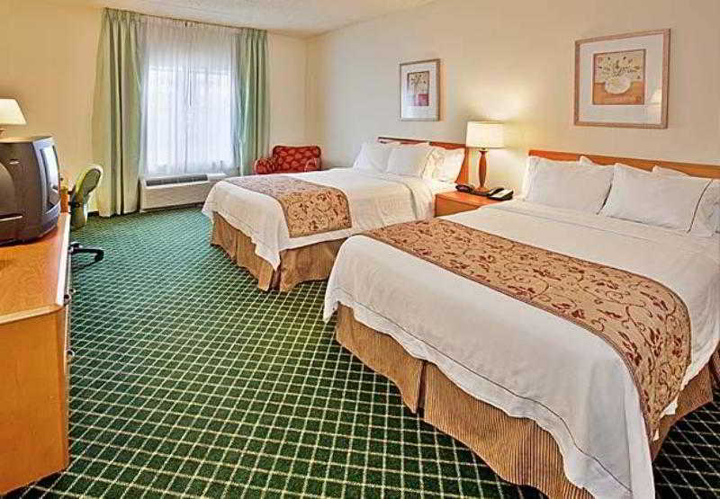 Fairfield Inn & Suites By Marriott San Antonio Airport/North Star Mall Esterno foto